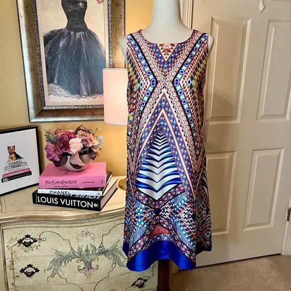NWT Bisou Bisou Michele Bohbot Colorful Geometric Print Twist Back Dress Size 6 - Picture 1 of 2
